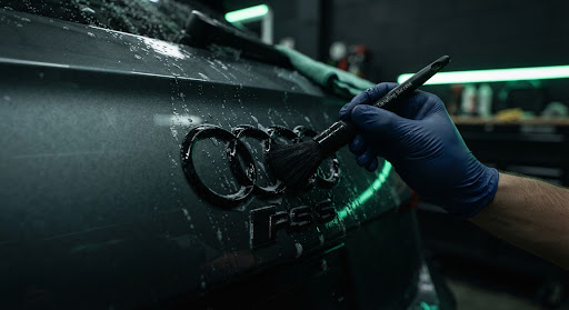 Vehicle detail
